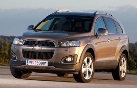 Начались продажи обновленных кроссоверов Chevrolet Captiva