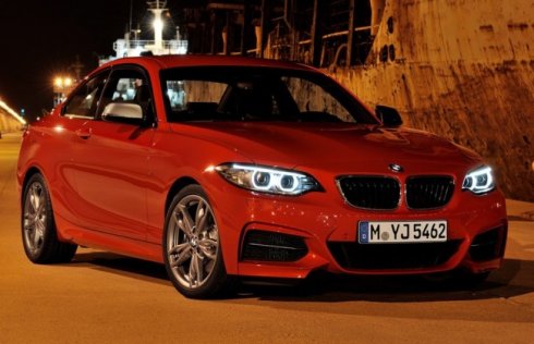 Купе BMW 2 серии представлено официально