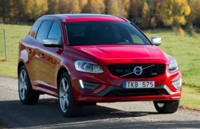 В продажу поступили кроссоверы Volvo XC60 T5 AWD